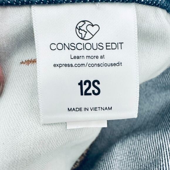 Express Mid Rise Dark Wash Back Center Seam '70s Flare Jeans Size 12 Short 12S - Picture 12 of 14